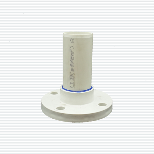 La espiga con brida PVC hidráulica es ideal para conexiones seguras en sistemas hidráulicos, asegurando resistencia y durabilidad.